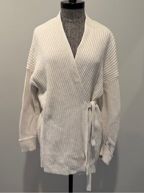 Gap Women's Cream Wrap Cardigan Sweater